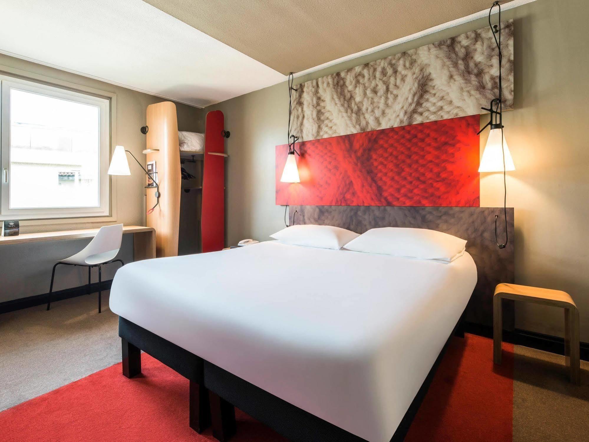 Hotel Ibis Cognac Centre エクステリア 写真