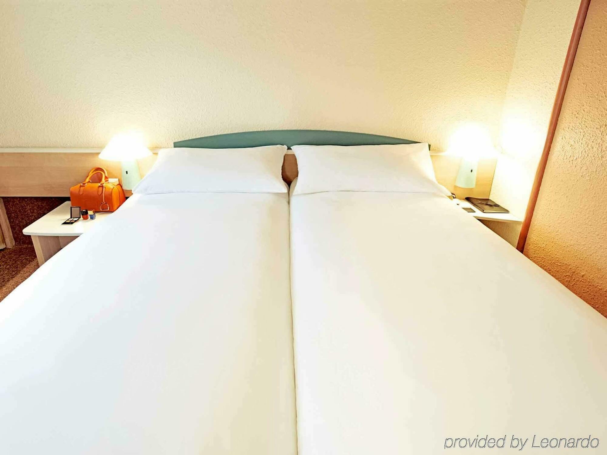 Hotel Ibis Cognac Centre エクステリア 写真